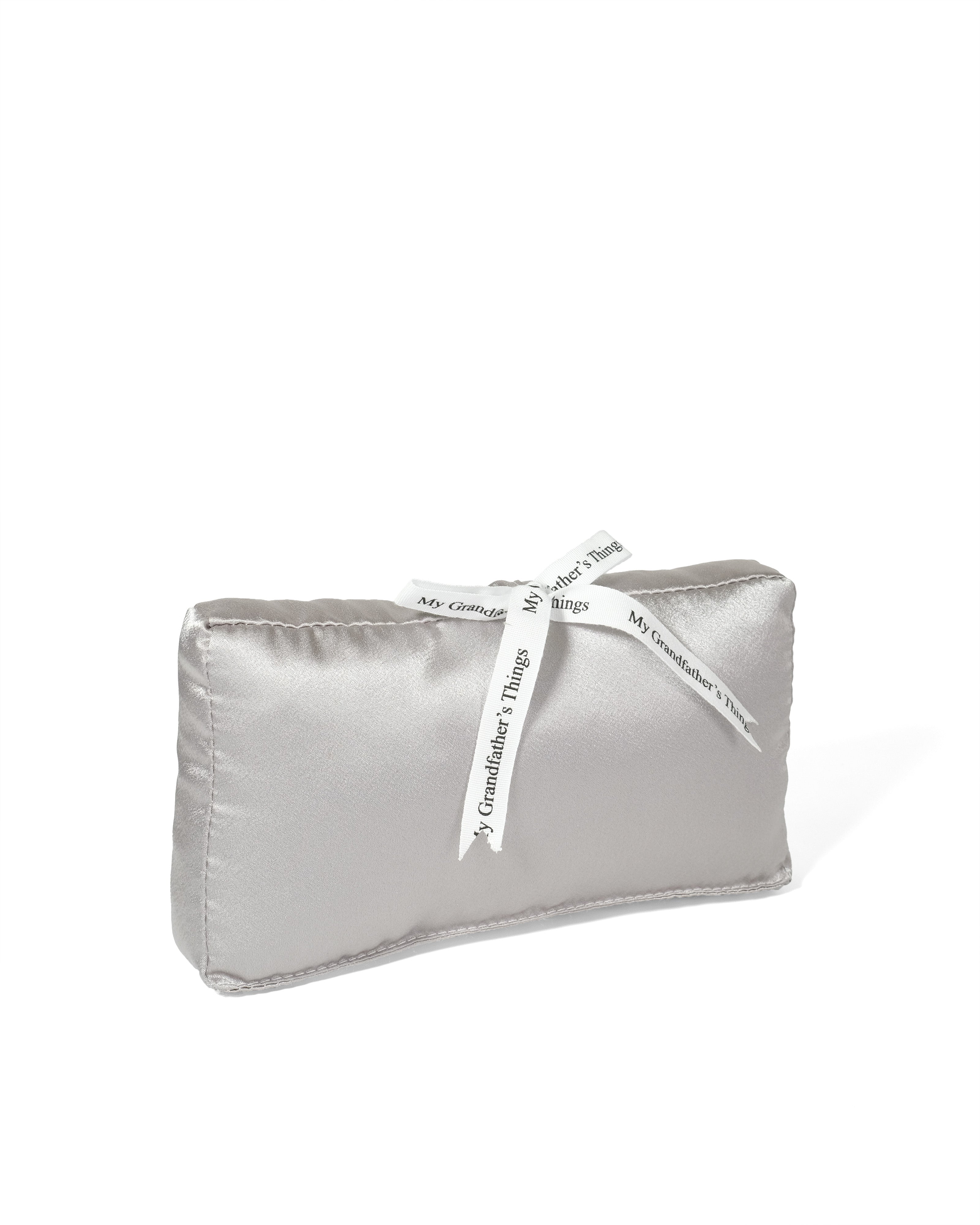 バッグ SCULPTOR Fluffy Slouchy SatinBag coyseio SCULPTOR（スカルプター）の「Fluffy Slouchy Satin Bag