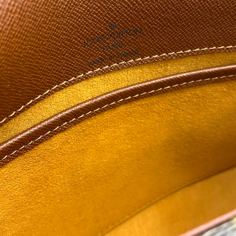 LVMGLPM, Louis Vuitton Monogram Looping MM