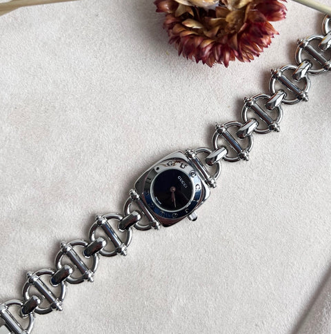 10 - Gucci Horsebite Black Dial 9 Links